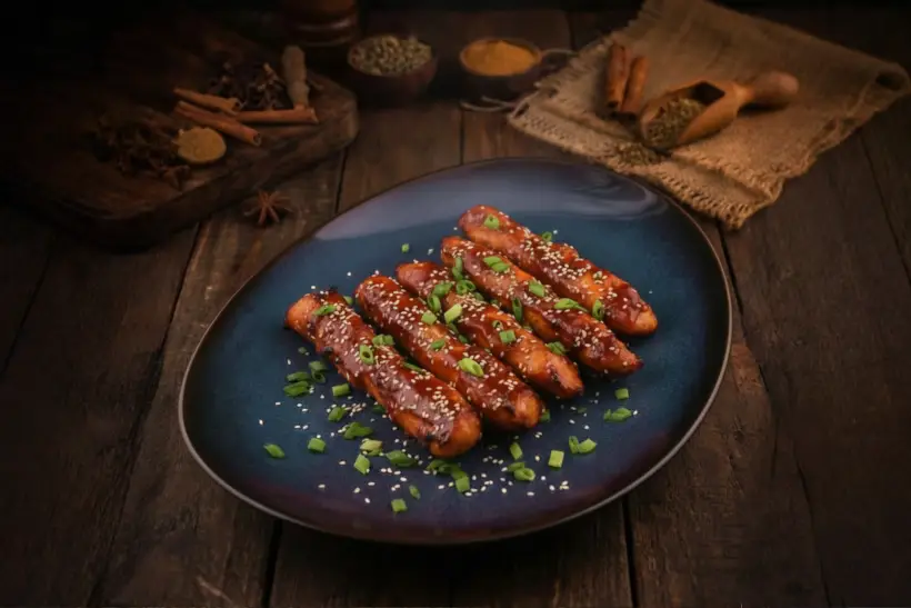 CRISPY CHICKEN STRIPS IN BBQ SAUCE